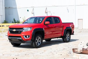 Chevrolet Colorado Fender Flares - Rough Country - Simulated Riveted Look - Flat Black - '15-'22